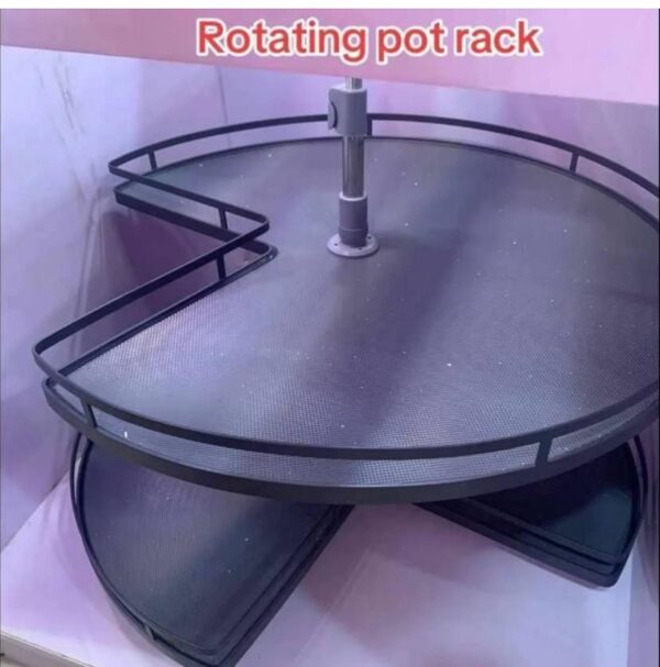 Rotating pot rack