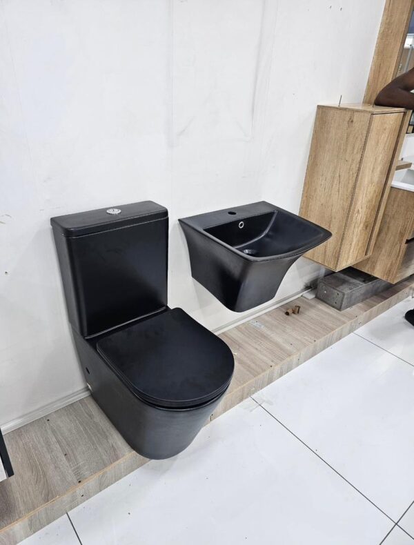 Complete set wc with hanging basin