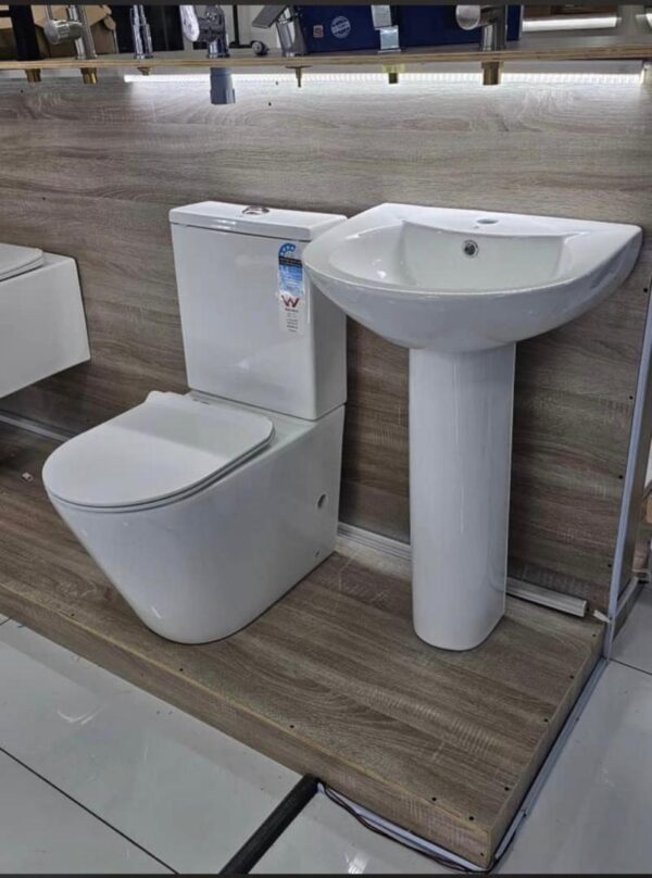 Complete set wc