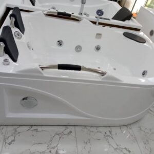 120 x 180 cm Double jacuzzi
