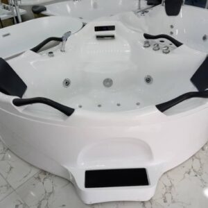 150 x 150 cm Double jacuzzi