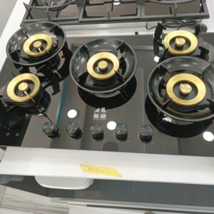 5 burner inbuilt gas cooker